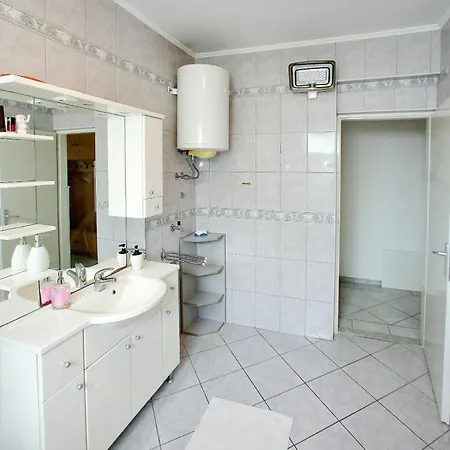 Apartament With Parking Space Bibinje, Zadar - 18066 *
