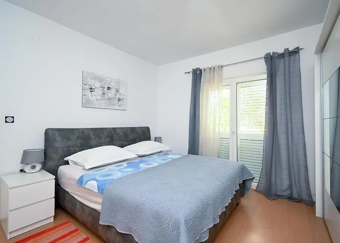 With Parking Space Bibinje, Zadar - 18066 *