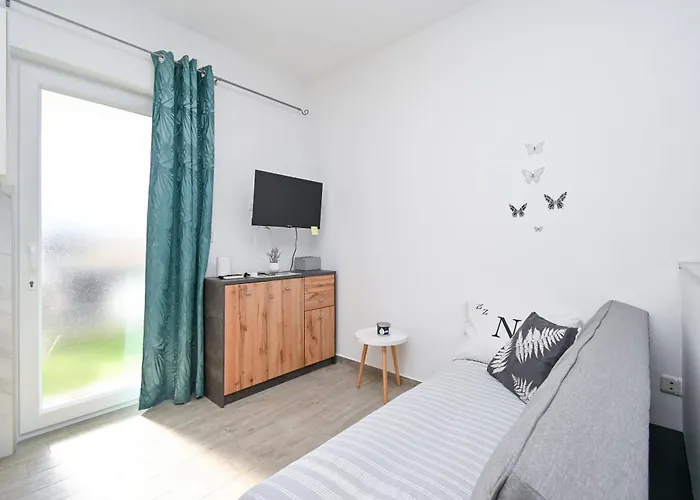 With Parking Space Bibinje, Zadar - 18066 Lägenhet *