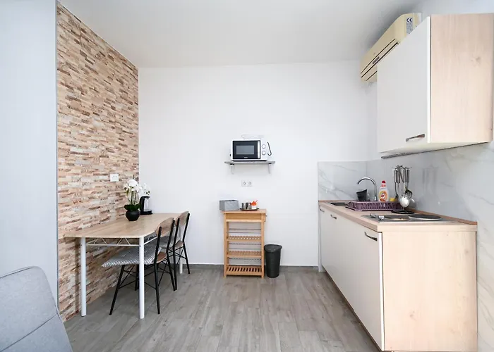 Lägenhet With Parking Space Bibinje, Zadar - 18066 *